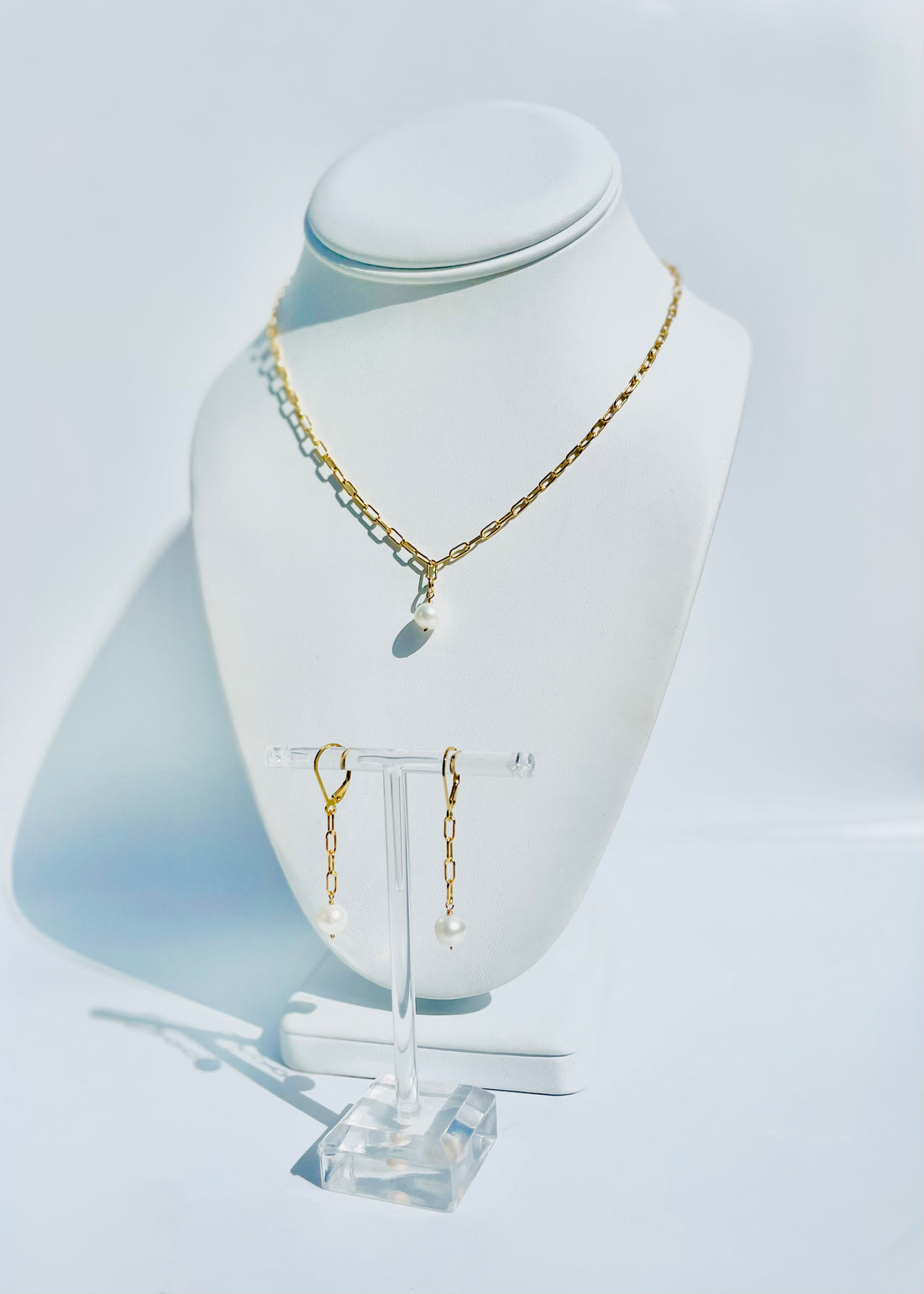 Pearl Paperclip Necklace