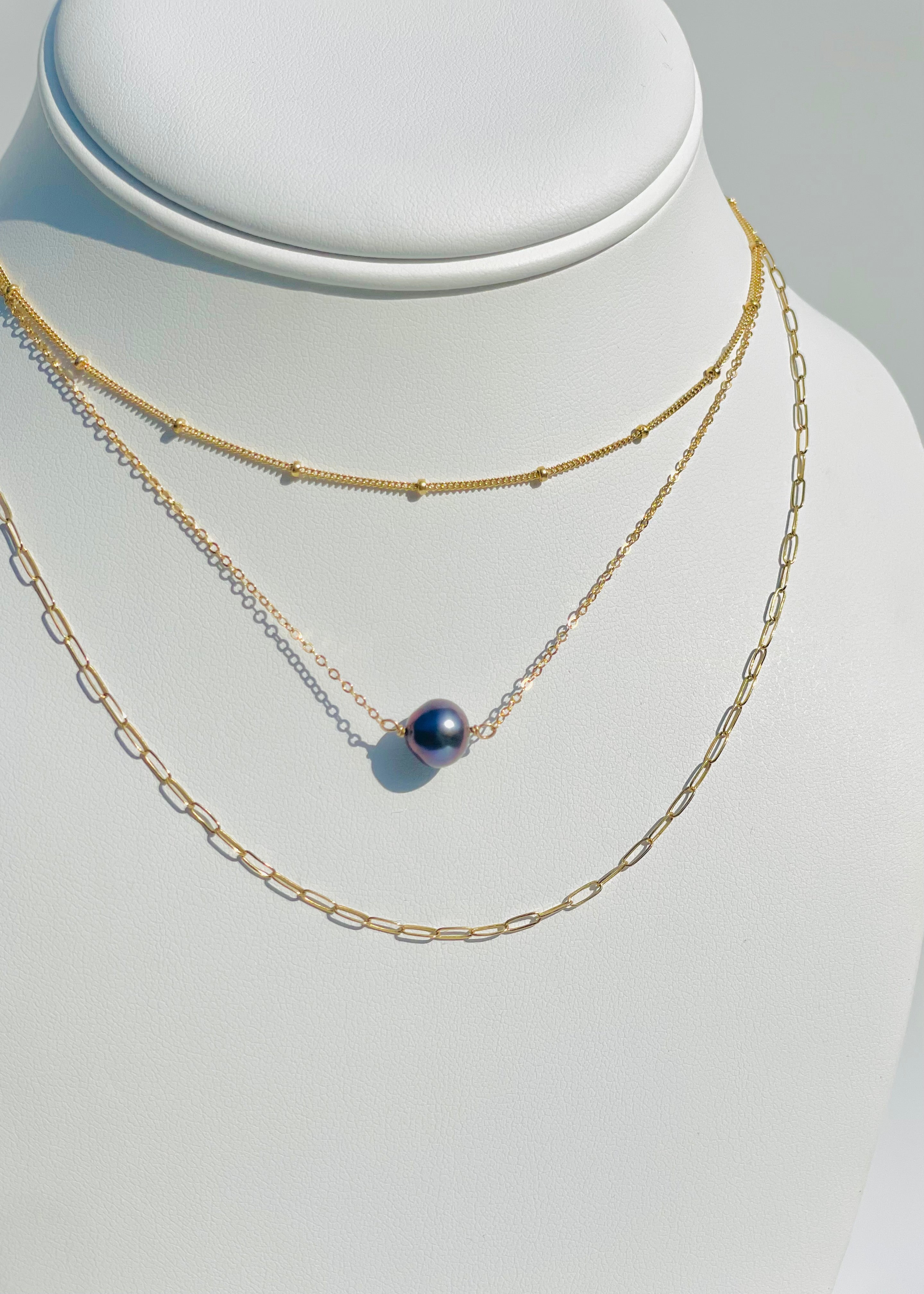 Peacock Pearl Necklace