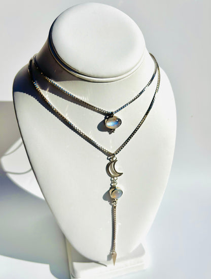 CRESCENT MOONLIGHT NECKLACE